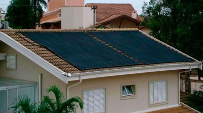 Instalação de aquecedor solar para piscina